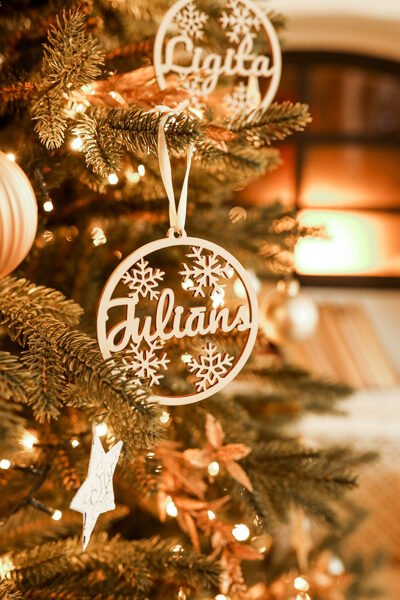 Personalized name Ornaments with snowflakes